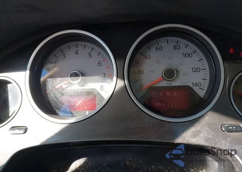 2010 Volkswagen Routan Se z USA, uszkodzony, nr VIN 2V4RW3D11AR323285